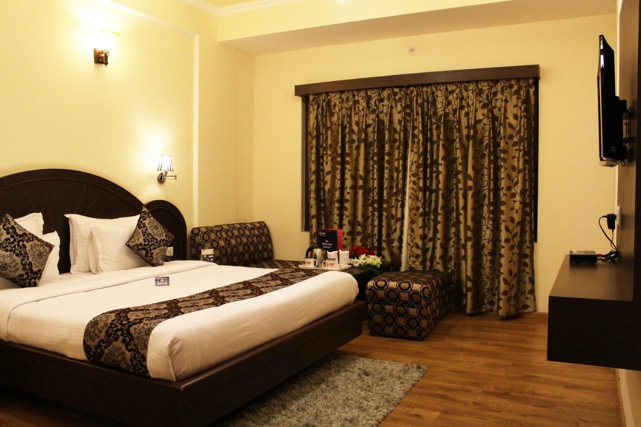 Palette - Solar Residency Hotel Srīnagar Екстериор снимка